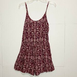 Aeropostale Women's Medium Playsuit Romper Cinched Waist Burgundy Rayon 2”
